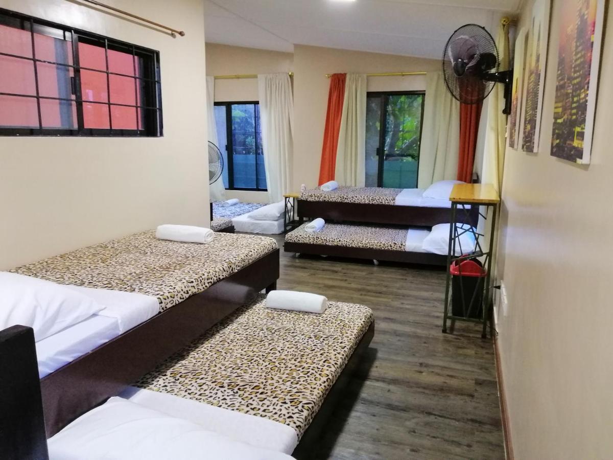 Blue Residence Tagaytay Tagaytay City Bagian luar foto